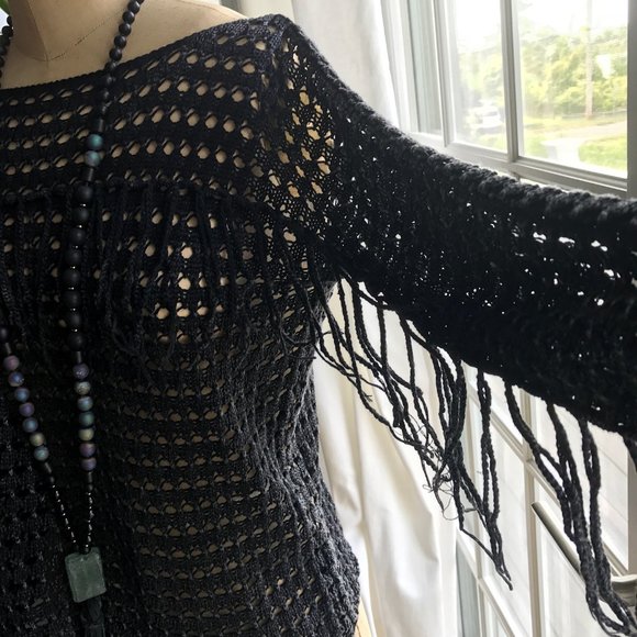 Black Knit Fringe Sweater - Picture 5 of 6